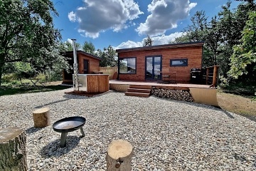 Wellness glamping Prusiny - Netunice - hrad Radyně