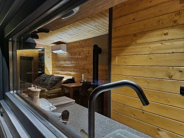 Glamping Prusiny - sauna a koupací sud