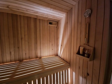 Glamping Prusiny - sauna a koupac sud