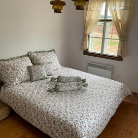 Chalupa baz�n a koupac� sud - Orlick� hory