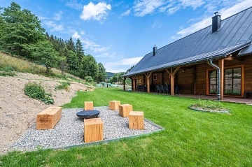 Dvojchalupa u cyklostezky - Beskydy - Karolinka