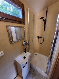 Glamping s wellness - Toulava - p�ehrada Slapy