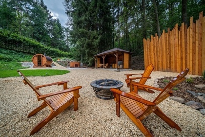 Glamping s wellness - elina - pehrada Slapy