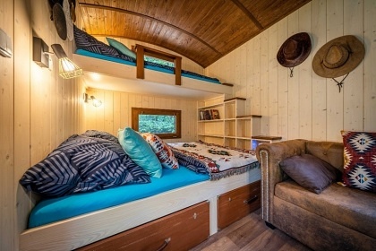 Glamping s wellness - Toulava - p�ehrada Slapy