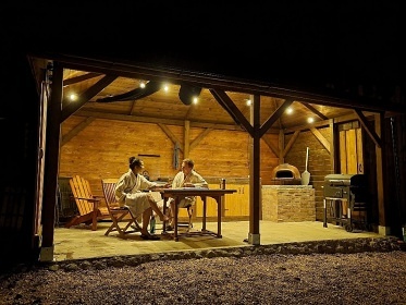 Glamping s wellness - Toulava - p�ehrada Slapy