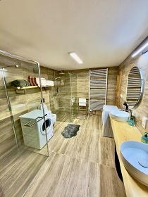 Roubenka baz�n a wellness - ���rsk� vrchy