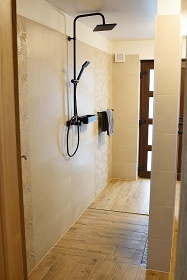 Chalupa s baz�nem a wellness - Slezsk� Beskydy