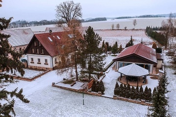 Chalupa vnitřní bazén a wellness - Broumovské stěny