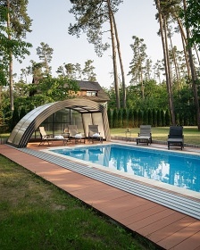Srub bazén a wellness - Kerský les - park Mirakulum