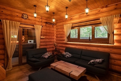 Srub bazén a wellness - Kerský les - park Mirakulum