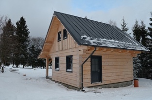 Nový objekt: Malá roubenka - Abertamy - Krušné hory 4C-102