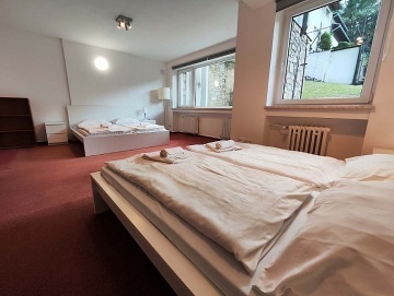 Rekrean dm - vnitn bazn - Barrandov