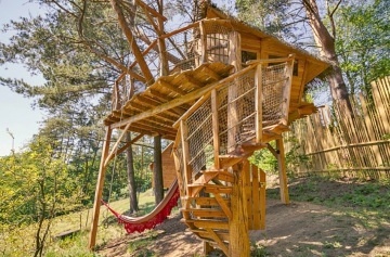 Treehouse Stvořidla - Leštinka - Glamping