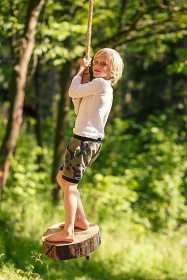 Treehouse Stvořidla - Leštinka - Glamping