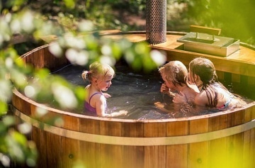 Treehouse Stvořidla - Leštinka - Glamping