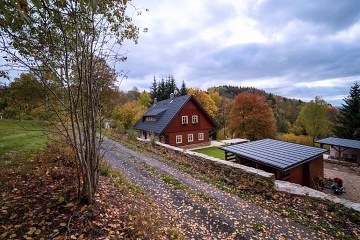 Roubenka s bazénem - Krkonoše a Jizerské hory