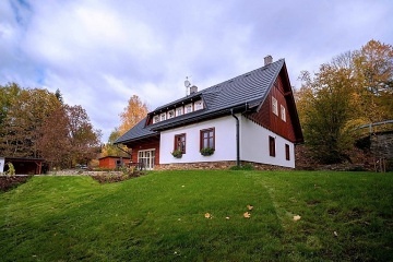 Roubenka s bazénem - Krkonoše a Jizerské hory