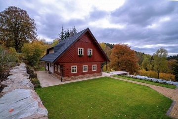 Wellness chalupa Krkono�e - baz�n a sauna - Jesenn�