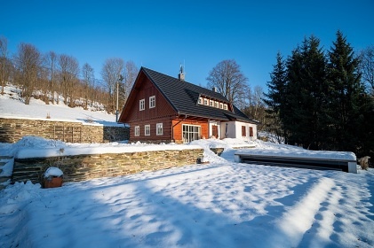 Roubenka s bazénem - Krkonoše a Jizerské hory