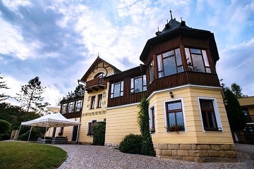 Zámeček Podčejk - akce, svatby - Mladá Boleslav