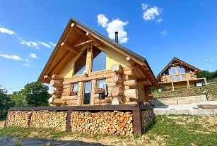 Srubová pohádka nad rybníkem - Liška