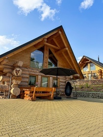 Sruby u jezera Nitriansk� Rudno - z�mek Bojnice