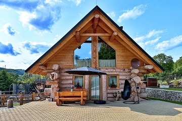 Sruby u jezera Nitriansk� Rudno - z�mek Bojnice