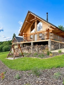 Sruby u jezera Nitriansk� Rudno - z�mek Bojnice