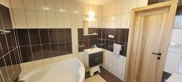 Wellness rekrean dm s baznem - Bukov hora