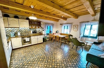 Chalupa rsk vrchy - Jimramov - hrad Pertejn