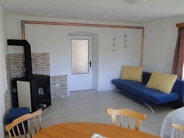 umavsk chalupa - vrch Borek - hrad Velhartice