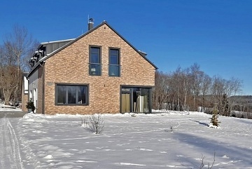 Chata vhled na Paseckou sla s jezrkem - Kvilda