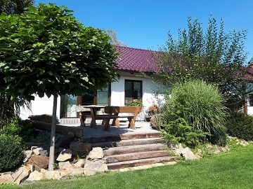 Rodinn� chaty u S�zavy - sauna a koupac� sud