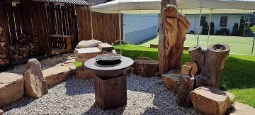 Rodinn� chaty u S�zavy - sauna a koupac� sud