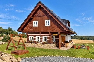 Roubenky u Kouteckého potoka - hrad Lipnice