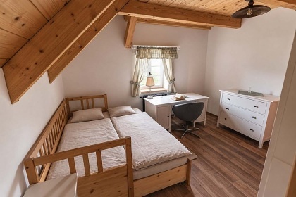 Roubenky u Kouteck�ho potoka - hrad Lipnice