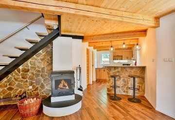 Chata s baz�nem - Plan� nad Lu�nic� - ji�n� �echy