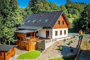 Recenze: Chalupa u Grizzlyho - Olešnice v Orl. horách