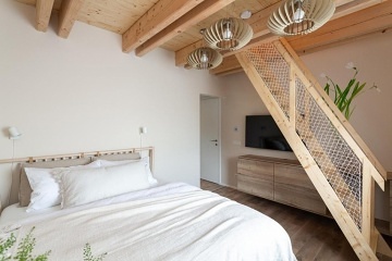 Chata sauna a biotop - Farmapark Sob�hrdy - Bene�ov