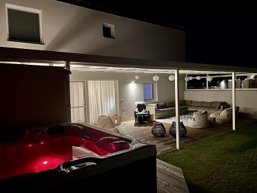 Chata sauna a biotop - Farmapark Sob�hrdy - Bene�ov