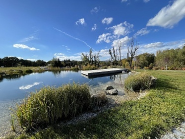 Chata sauna a biotop - Farmapark Sob�hrdy - Bene�ov