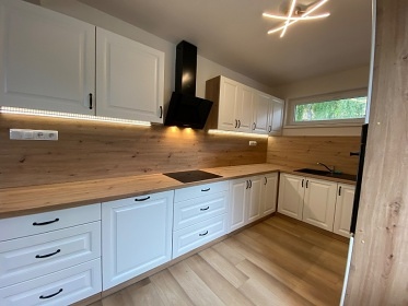 Residence Dymokury s bazénem a saunou