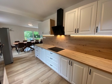 Residence Dymokury s bazénem a saunou