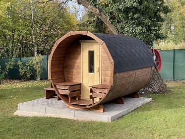 Residence Dymokury s bazénem a saunou