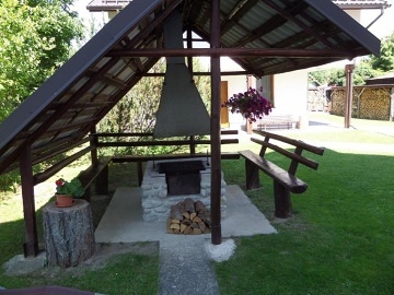 Chata Vysok� Tatry - �trbsk� Pleso - Lu�ivn�