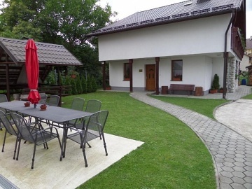 Chata Vysok� Tatry - �trbsk� Pleso - Lu�ivn�