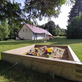 Chalupa �esk� les - Doma�lice - vrch �erchov