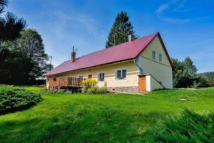 Chalupa �esk� les - Doma�lice - vrch �erchov