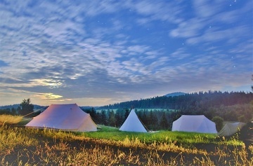 Teepe Ylva - Glamp u Rozmailho nmonka