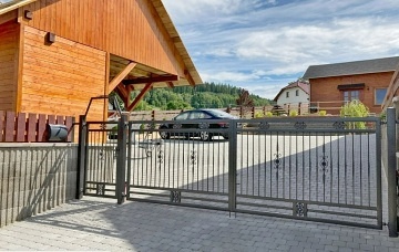 Rodinná chalupa - apartmány - výhled na Lipno